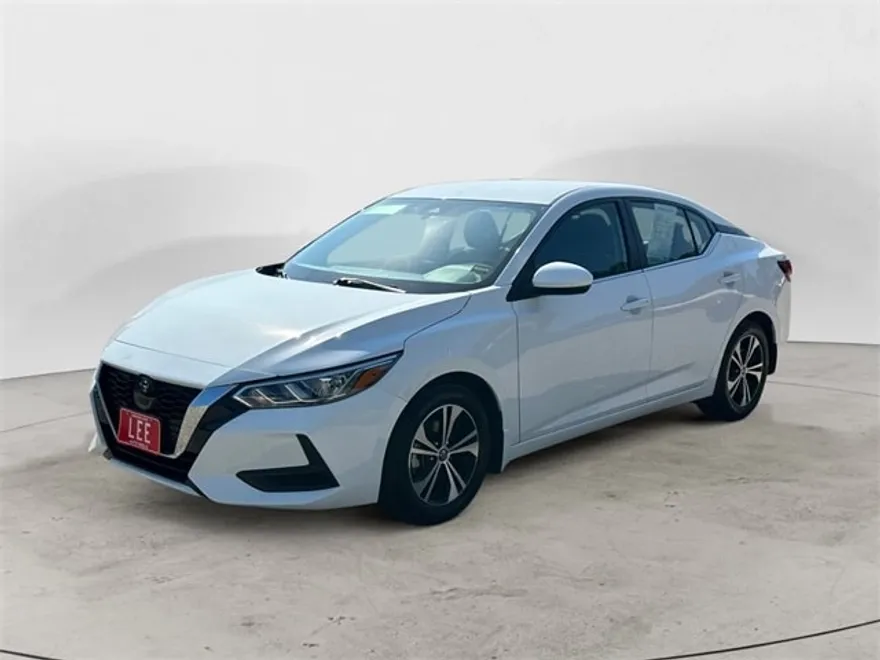 2022 Nissan Sentra SV photo 1