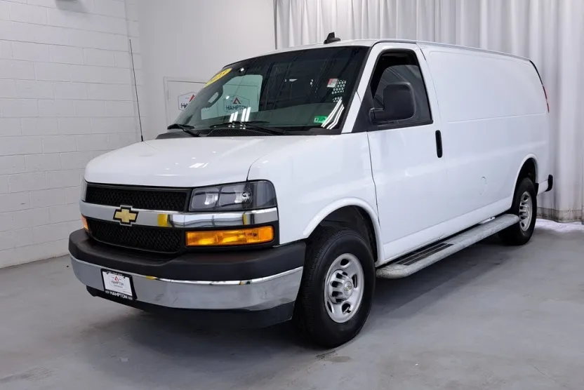 2023 Chevrolet Express 2500 Work Van photo 1