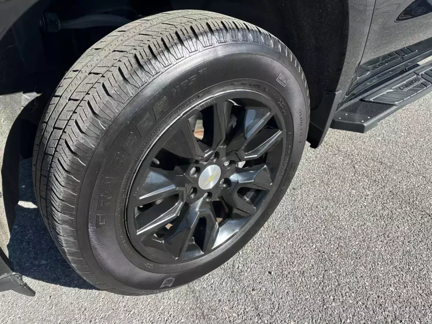 2021 Chevrolet Silverado 1500 Custom photo 1