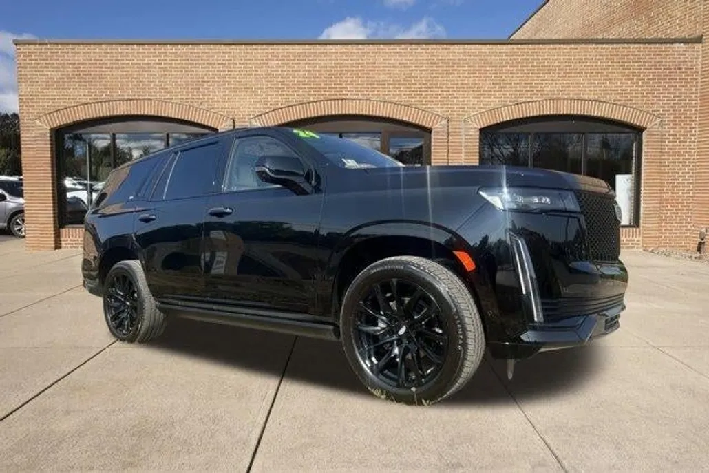 2024 Cadillac Escalade Sport Platinum photo 1