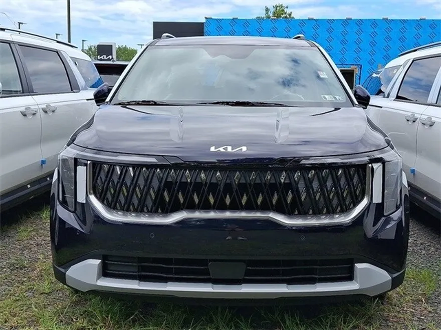 2026 Kia Carnival EX photo 1