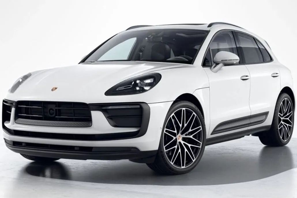 2026 Porsche Macan T photo 1
