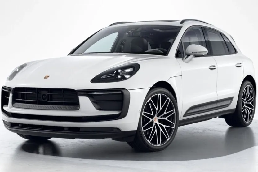 2026 Porsche Macan T photo 1