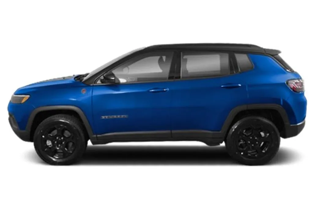 2024 Jeep Compass Trailhawk Sport photo 1
