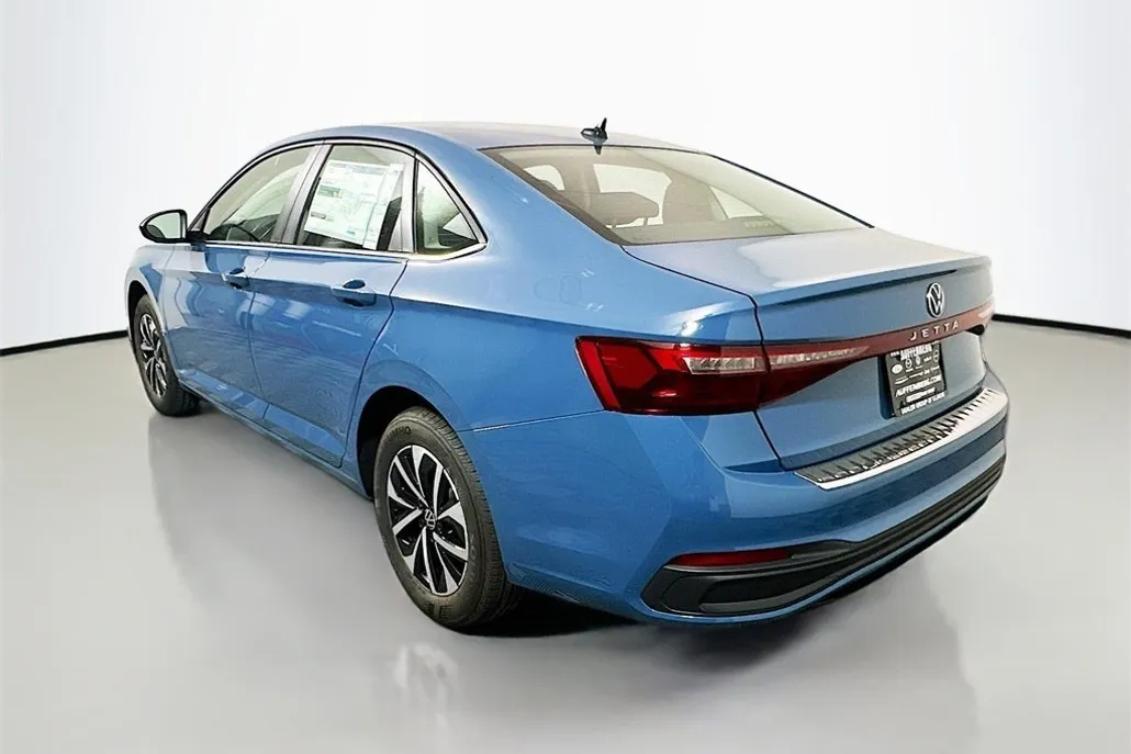 2025 Volkswagen Jetta 1.5T S photo 1