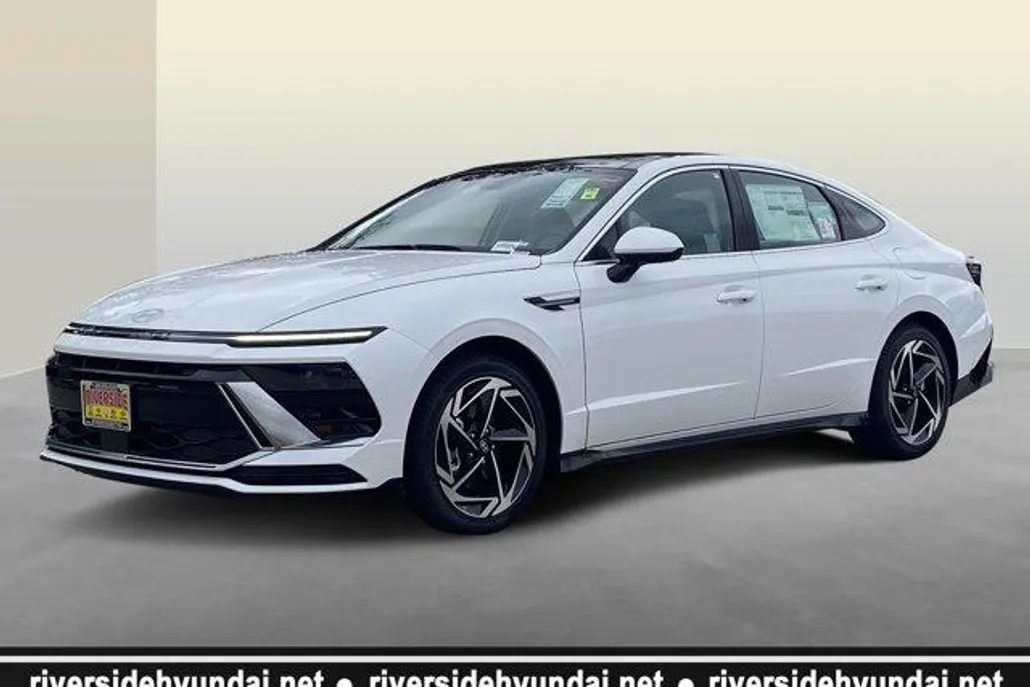 2025 Hyundai Sonata SEL Convenience photo 1