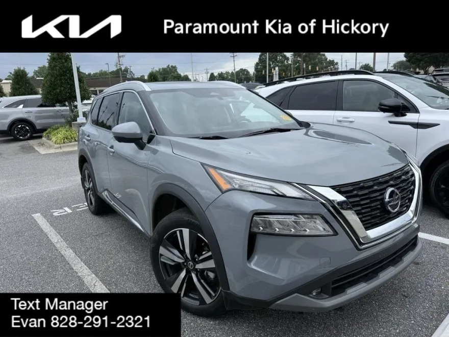 2021 Nissan Rogue SL photo 1