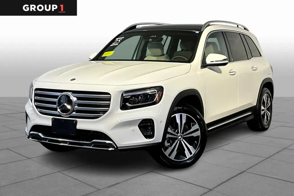 2025 Mercedes Benz GLB 250 4MATIC photo 1
