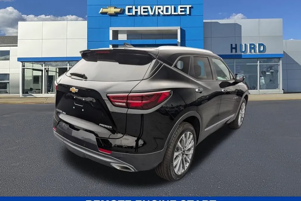 2025 Chevrolet Blazer Premier photo 1