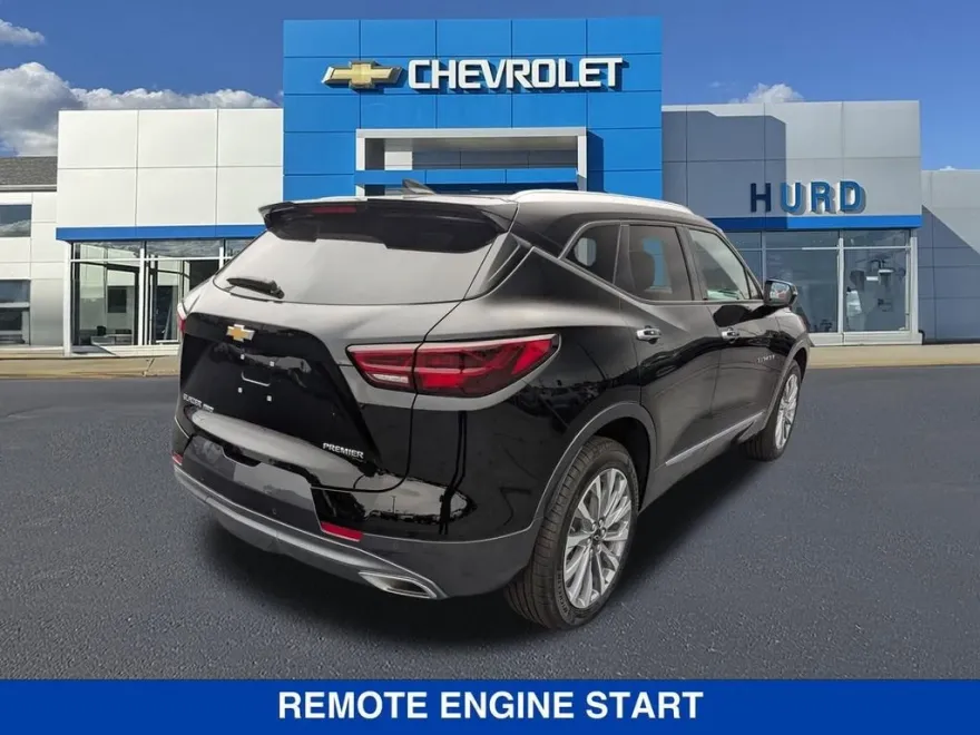 2025 Chevrolet Blazer Premier photo 1