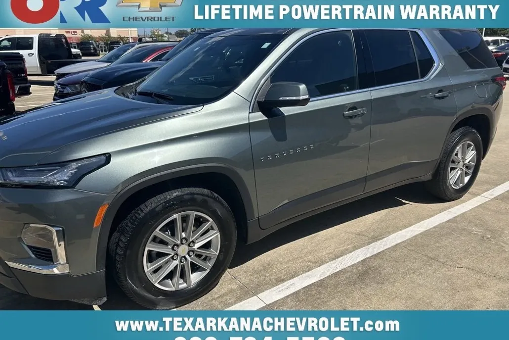 2023 Chevrolet Traverse Cloth photo 1
