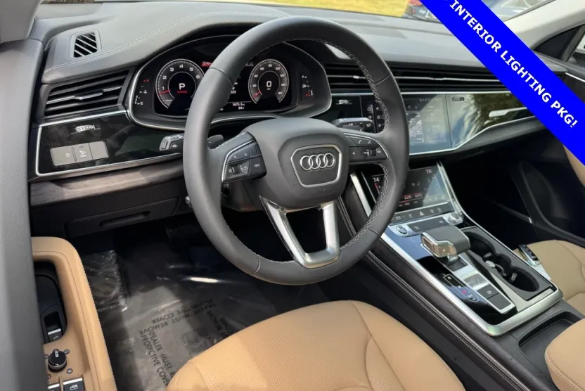 2025 Audi Q8 55 Premium Plus photo 1