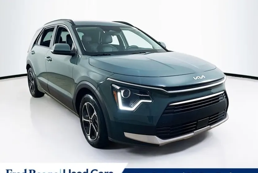 2023 Kia Niro Plug-In Hybrid EX photo 1