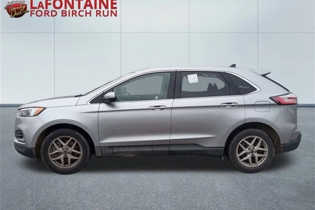 2024 Ford Edge SEL photo 1