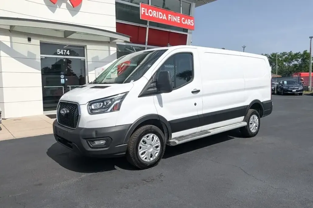 2023 Ford Transit photo 1
