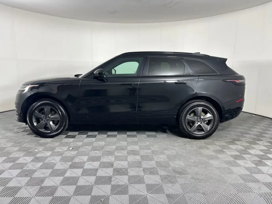 2025 Land Rover Range Rover Velar SE photo 1