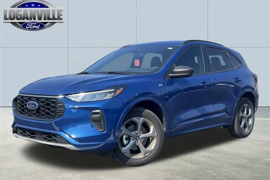 2023 Ford Escape ST-Line photo 1