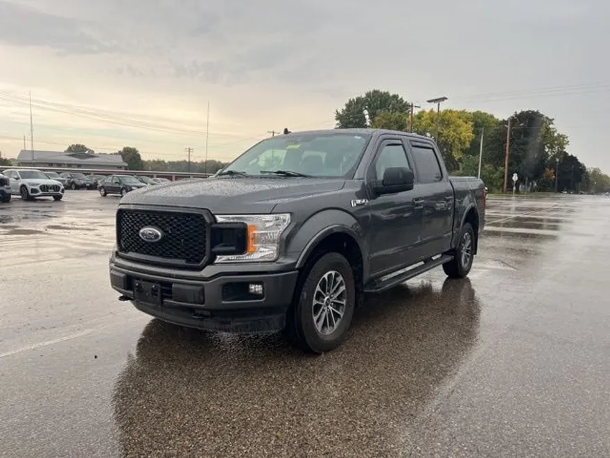2020 Ford F-150 XLT photo 1