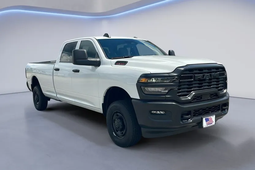 2025 Ram 2500 Tradesman photo 1