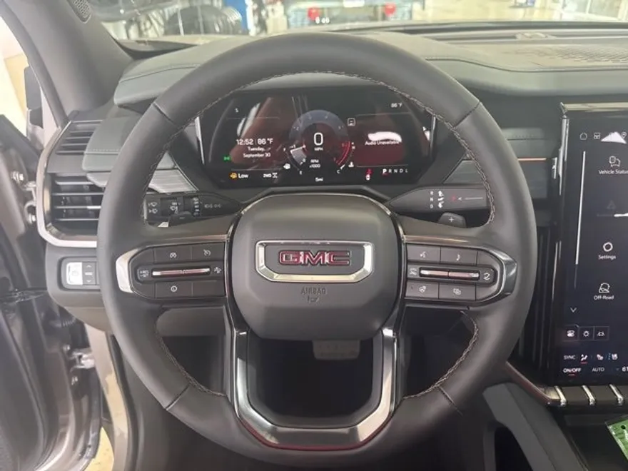 2026 Gmc Acadia AT4 photo 1