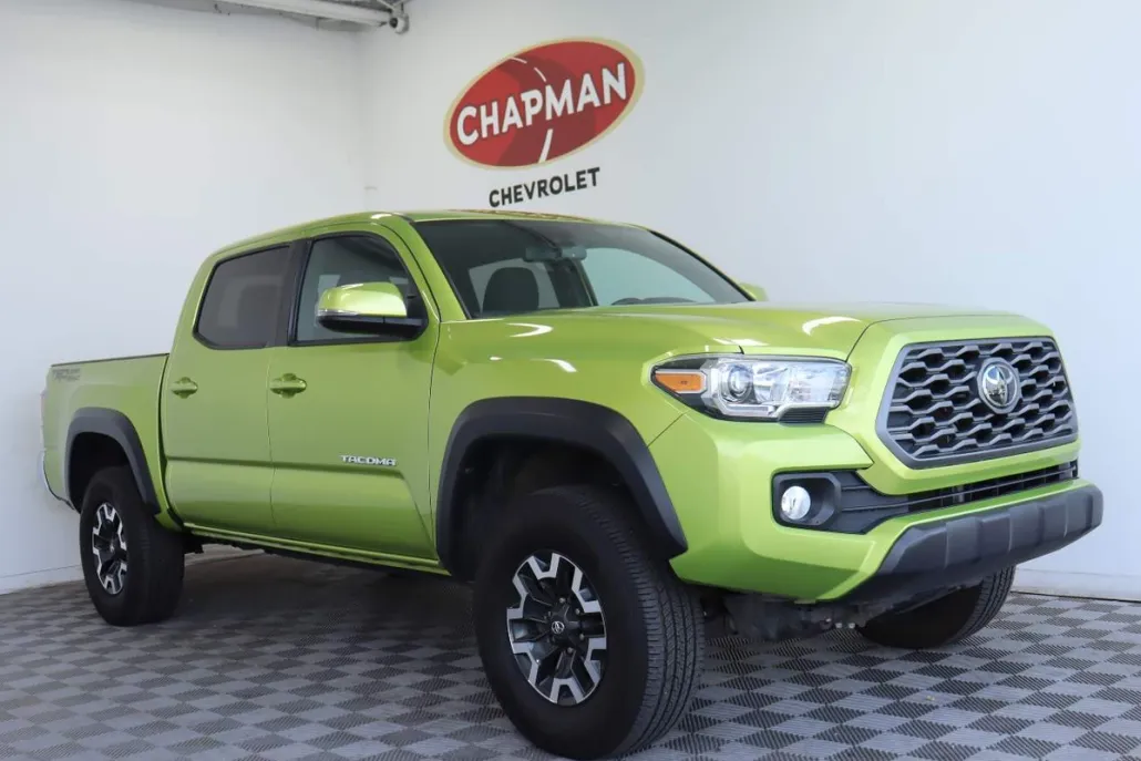 2023 Toyota Tacoma TRD Off-Road photo 1