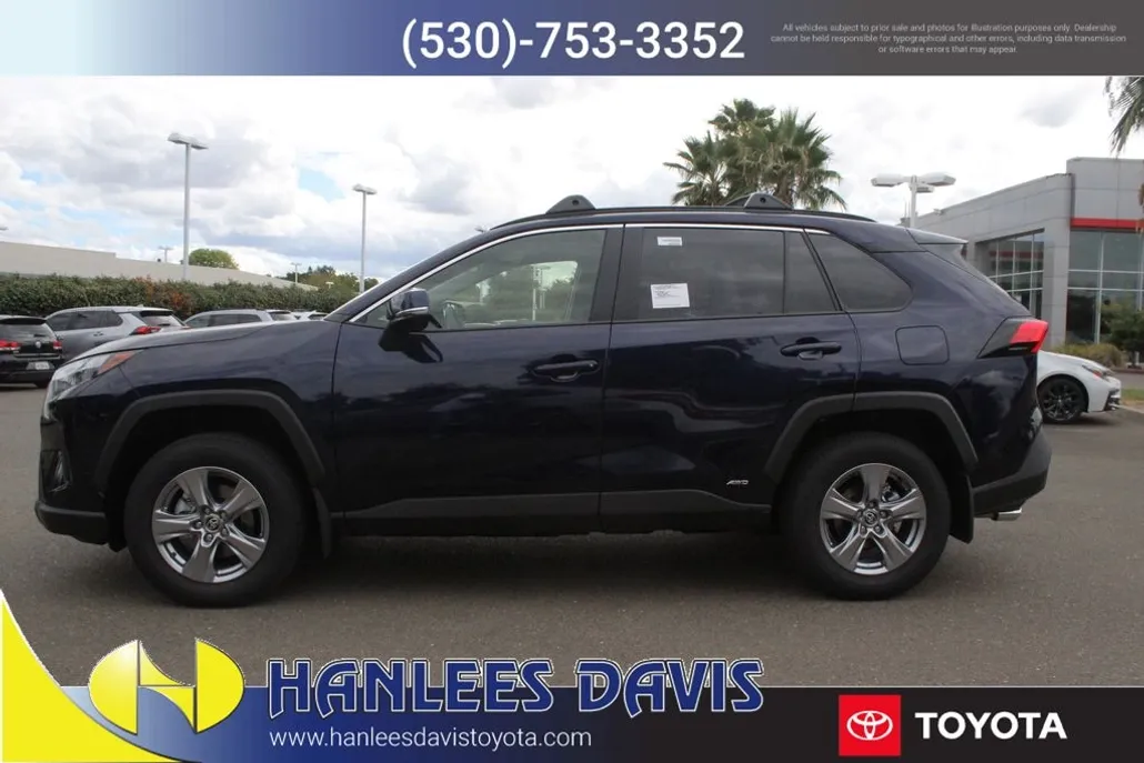 2025 Toyota RAV4 Hybrid XLE photo 1