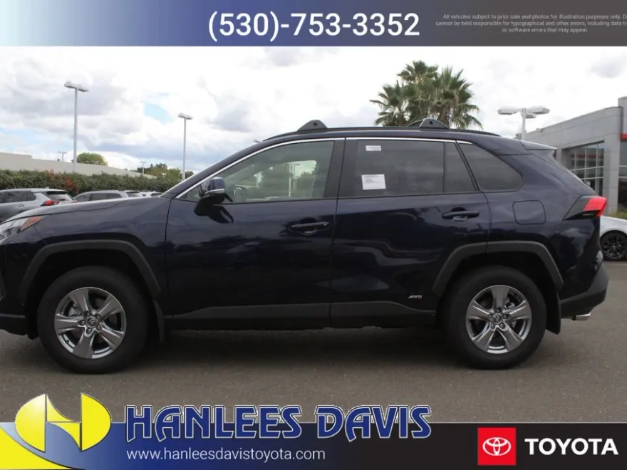 2025 Toyota RAV4 Hybrid XLE photo 1