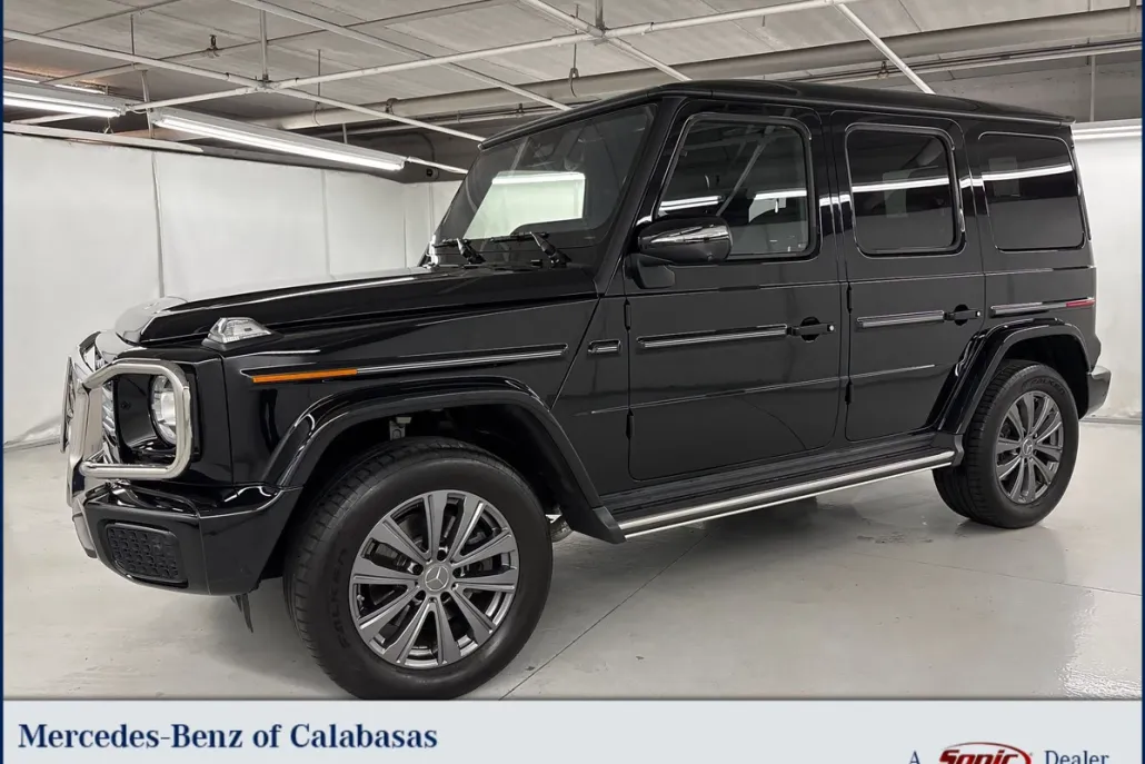 2025 Mercedes Benz G 550 photo 1