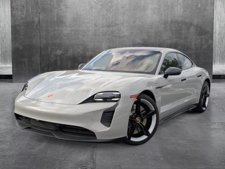 2024 Porsche Taycan GTS photo 1