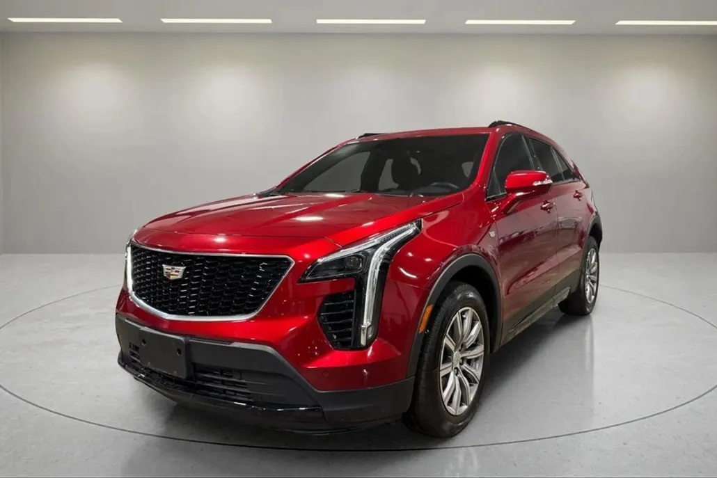 2023 Cadillac XT4 Sport photo 1