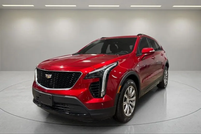 2023 Cadillac XT4 Sport photo 1