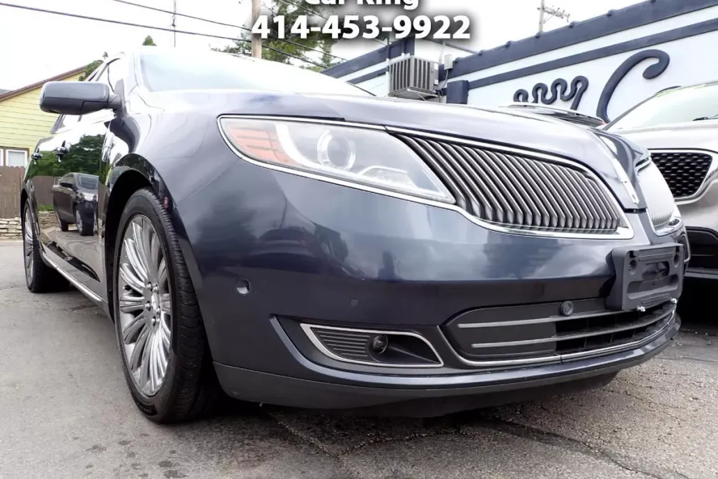 2014 Lincoln MKS photo 1