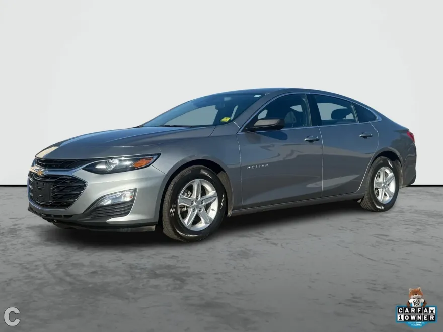 2023 Chevrolet Malibu LS photo 1