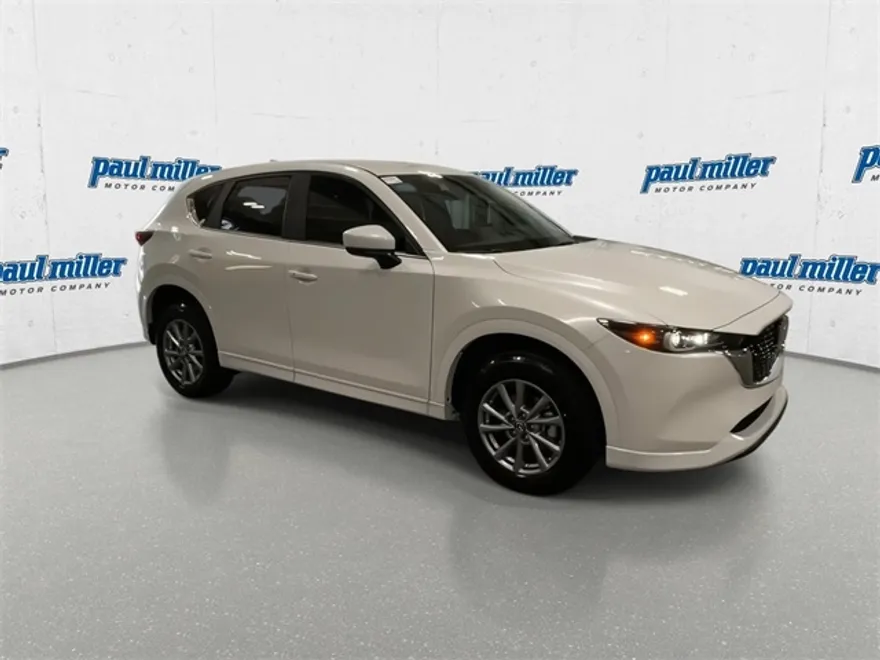2025 Mazda CX-5 2.5 Select photo 1