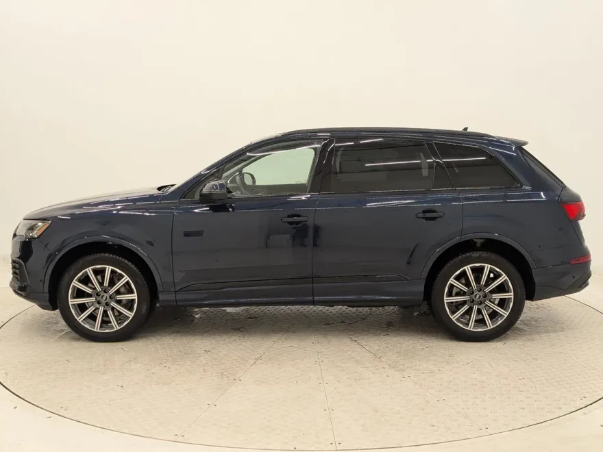 2024 Audi Q7 Premium Plus photo 1