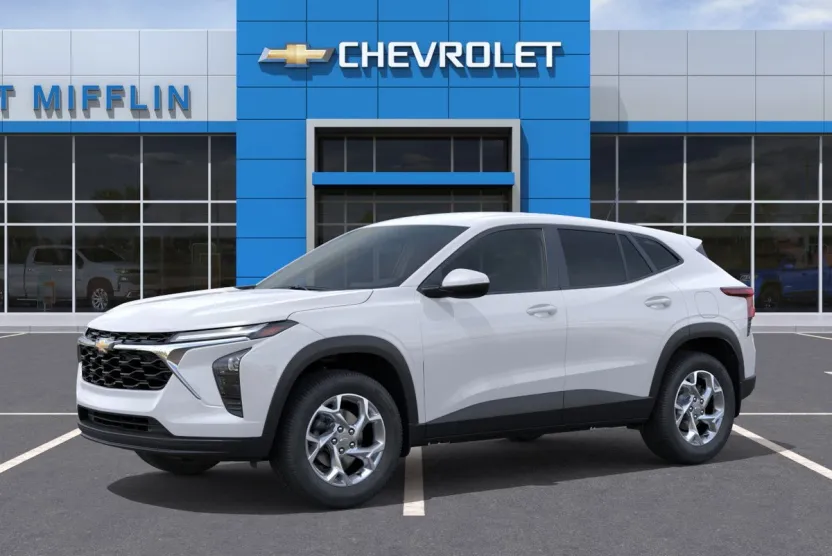 2026 Chevrolet Trax LS photo 1
