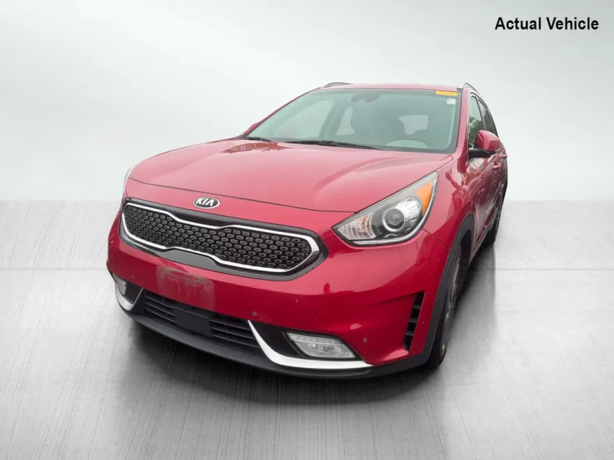 2017 Kia Niro Touring photo 1