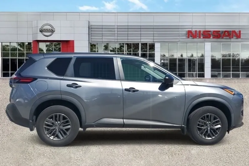 2021 Nissan Rogue S photo 1