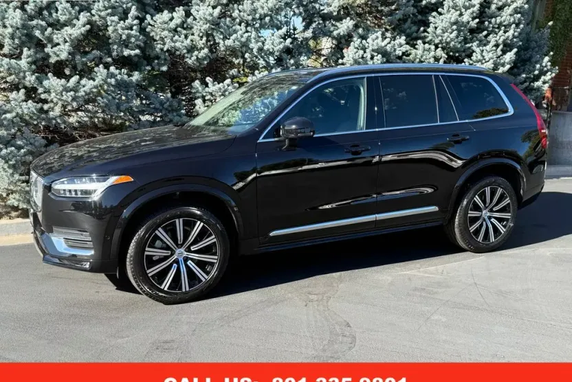 2025 Volvo XC90 Plus photo 1