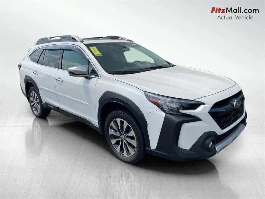 2023 Subaru Outback Touring XT photo 1