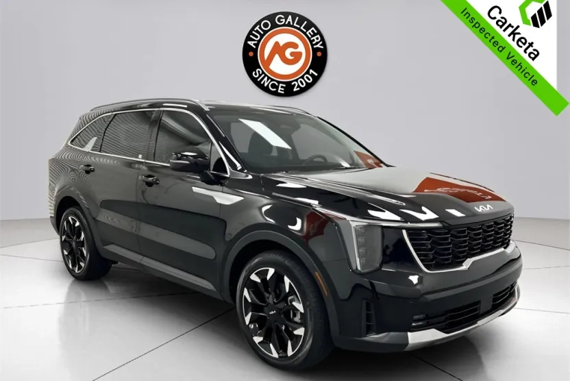 2025 Kia Sorento EX photo 1