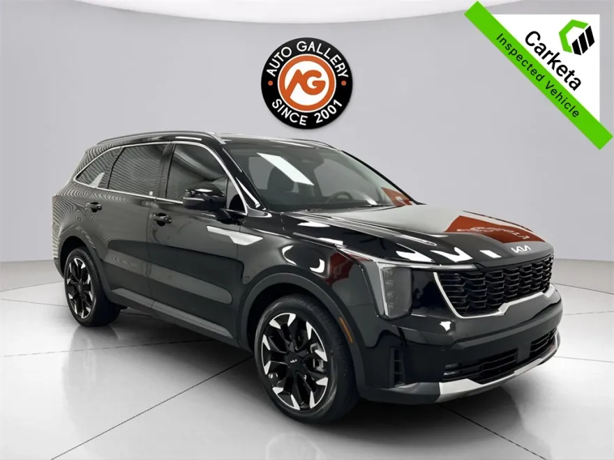 2025 Kia Sorento EX photo 1