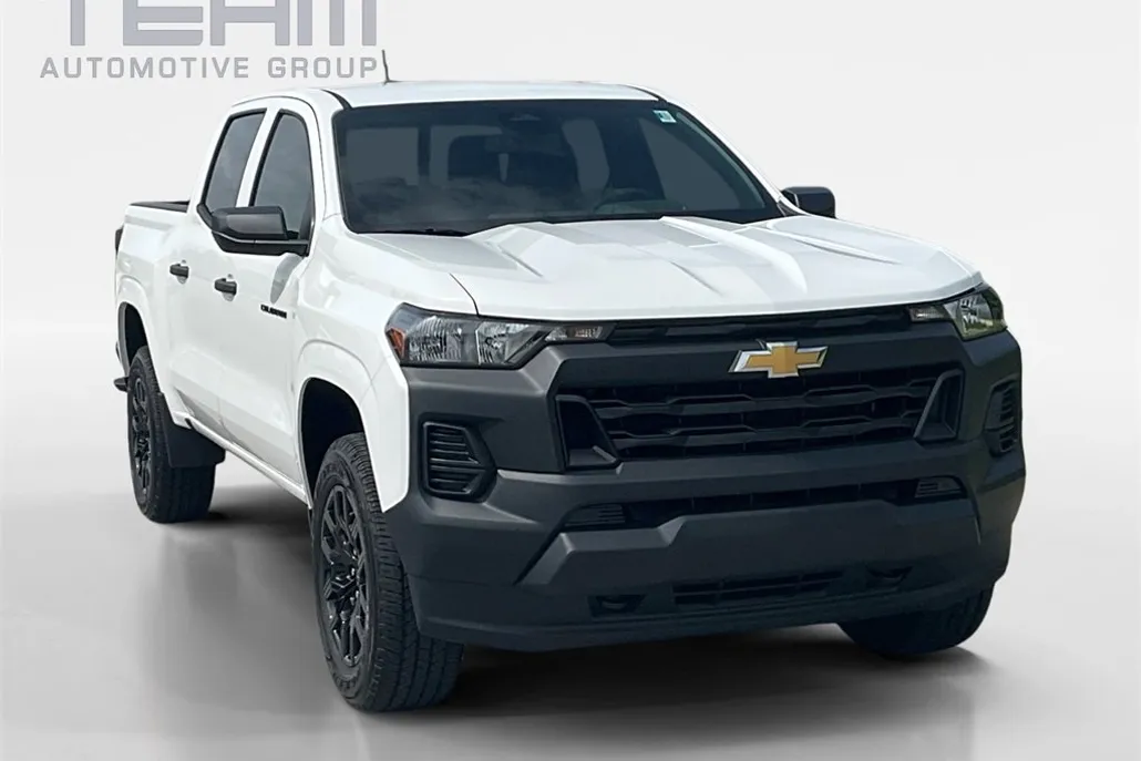 2026 Chevrolet Colorado Work Truck photo 1