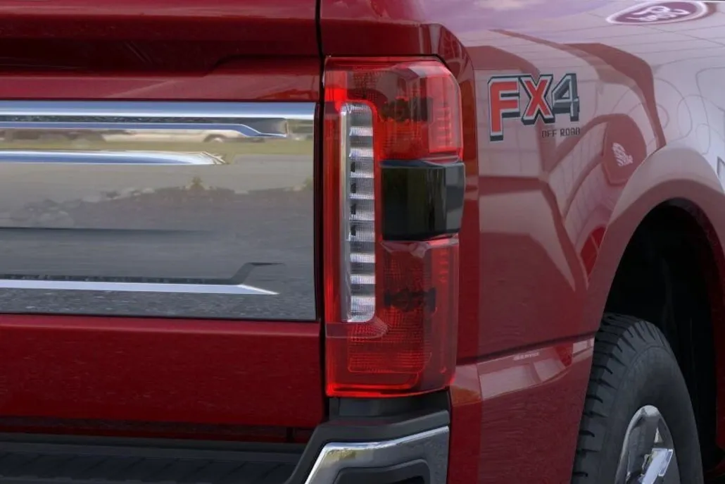 2025 Ford F-350 photo 1