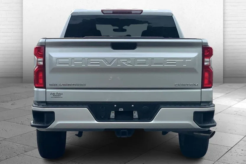 2021 Chevrolet Silverado 1500 Custom photo 1