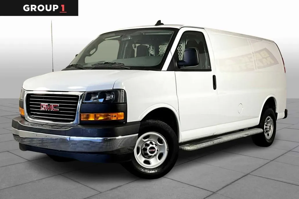 2023 Gmc Savana Cargo 2500 photo 1