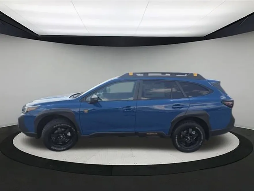 2025 Subaru Forester Sport photo 1
