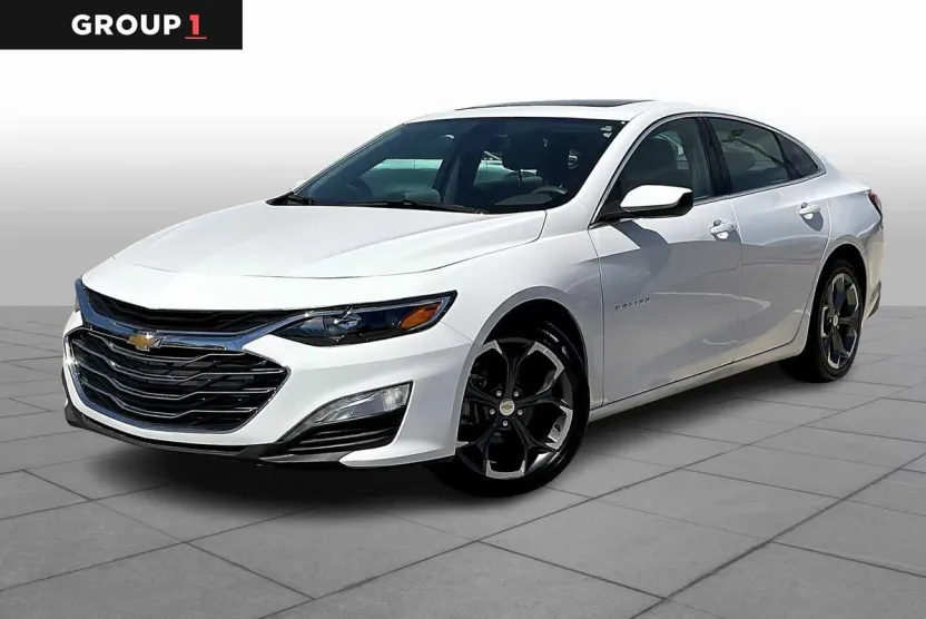 2021 Chevrolet Malibu 1LT photo 1