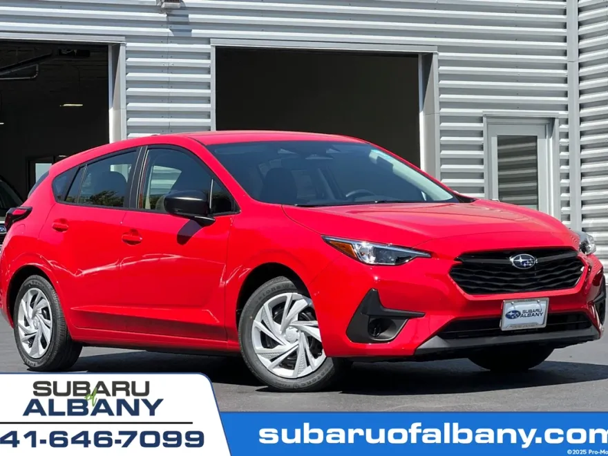 2025 Subaru Impreza Base photo 1