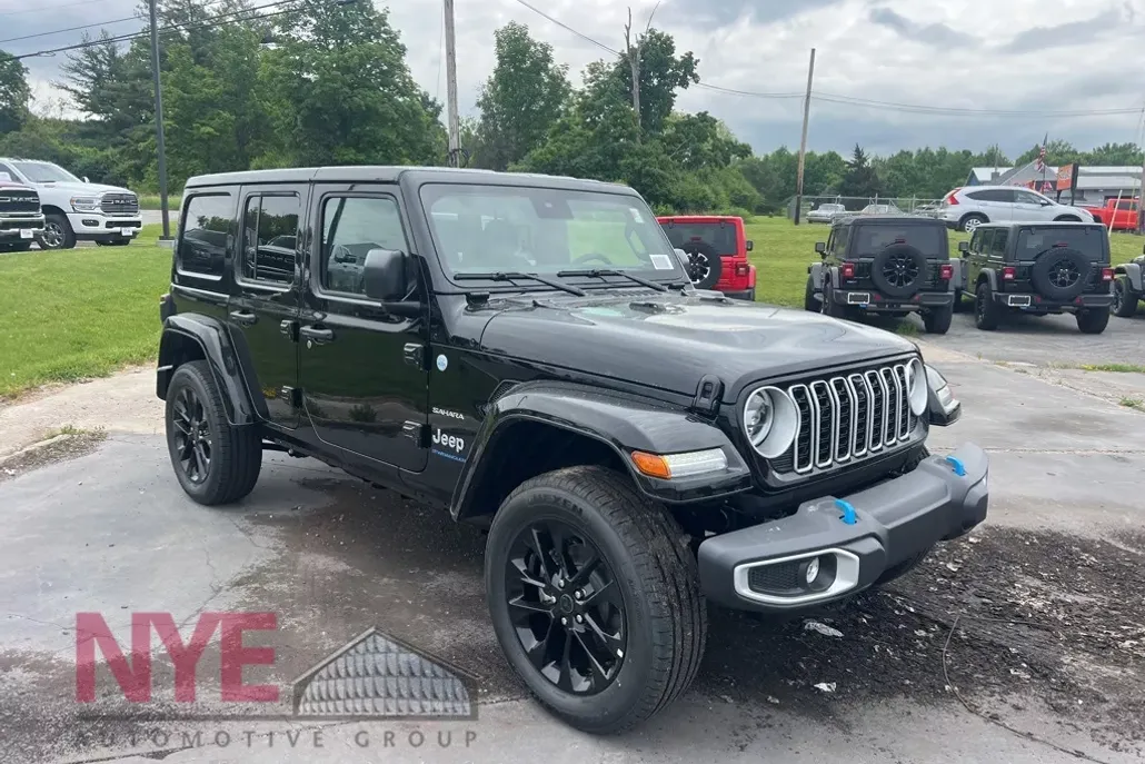 2024 Jeep Wrangler Sahara 4xe photo 1